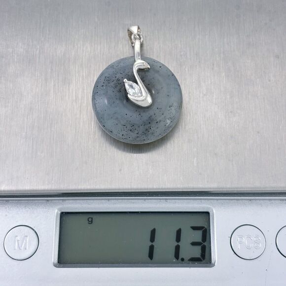 Vintage Sterling Silver Cubic Zirconia Nephrite Jade Doughnut Swan Bale Pendant - Picture 5 of 5